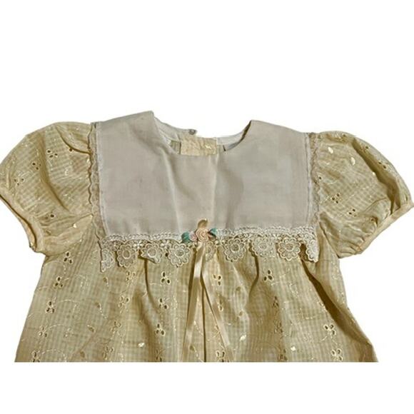 Vintage Rose Cottage Infant Romper Outfit-18M-NWT-Yellow Eyelet Lace Baby-Easter - Picture 3 of 8